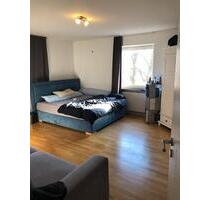 Zimmer Frei in entspannter 3er-WG in München