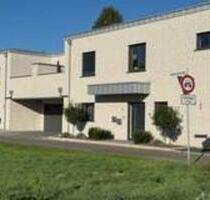 Exklusive Wohnung mit hochwertiger Ausstattung und Terrasse - Heinsberg