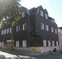 Hell Renovierte 4 Zimmer Wohnung in Gelsenkirchen-Buer