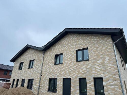 Foto - Schlüsselfertige Doppelhaushälfte mit gehobener Ausstattung