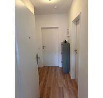 Helle DG-Wohnung, 2. OG in ruhiger Wohngegend - Bielefeld Stieghorst