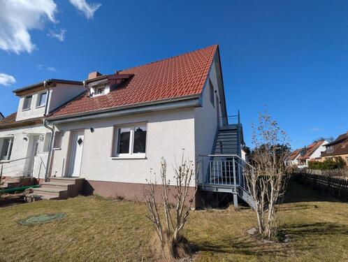 Foto - Erstbezug: großzügige moderne 2,5 Zi-Wohnung (74qm) mit Terrasse