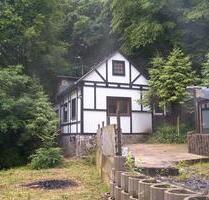 Montabaur kleines Einfamilienhaus am Wald, Hundehaltung erlaubt