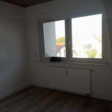 Foto - Wohnung helle Dachwohnung - 860,00 EUR Kaltmiete,