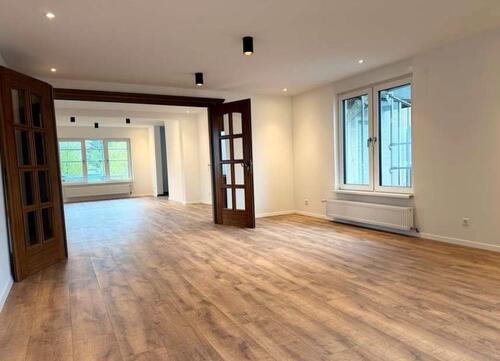 Foto - Stilvolle Doppelhaushälfte mit Garage, Garten in Herxheim