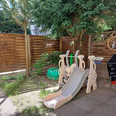 Foto - Erdgeschoss + eigener Garten + Stellplatz – 2-Zimmer zum Wohlfühlen