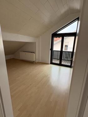 Foto - 3.5 Zimmer Dachgeschoßwohnung in Garching an der Alz