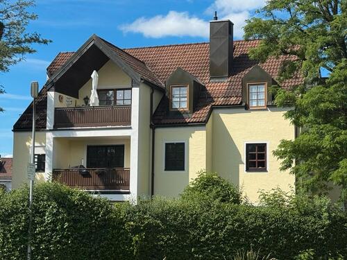 Foto - Stilvoll sanierte 2,5-Zimmer-Wohnung mit Südbalkon in Bogenhausen