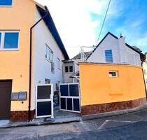 Zwei Einfamilienhaus - 470.000,00&nbsp;EUR Kaufpreis, ca.&nbsp; 232,00&nbsp;m&sup2; in Gimbsheim (PLZ: 67578)