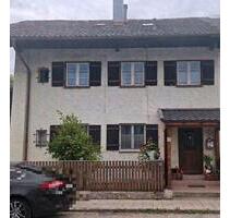 Doppelhaushälfte zu verkaufen - 690.000,00&nbsp;EUR Kaufpreis, ca.&nbsp; 185,00&nbsp;m&sup2; in Bad Aibling (PLZ: 83043)
