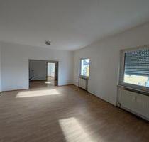 Helle 4-Zimmer Wohnung | Top-Lage in Vilseck | 5mins zu US Gate