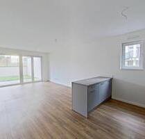 Moderner Wohntraum: Große 2-Zimmer-Erdgeschosswohnung mit EBK und TERRASSE - Friedrichsdorf