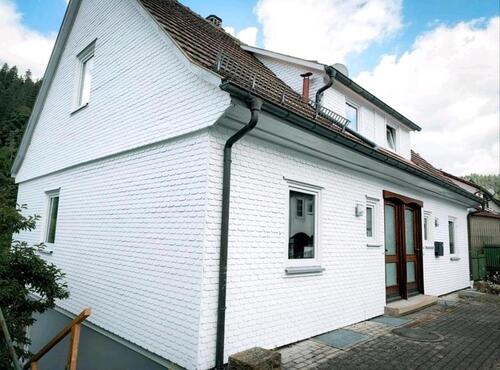 Foto - 8 Zimmer Einfamilienhaus zum Kaufen in Alpirsbach