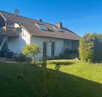 Haus zu verkaufen - 310.000,00&nbsp;EUR Kaufpreis, ca.&nbsp; 245,00&nbsp;m&sup2; in Vöhl (PLZ: 34516)
