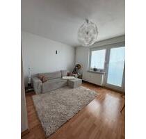 Helle 2- Raum Wohnung Katharinenviertel Neubrandenburg - Blankensee