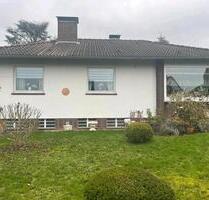 Biete BungalowEinfamilienhaus mit Ausbaureserve - Kassel Kirchditmold