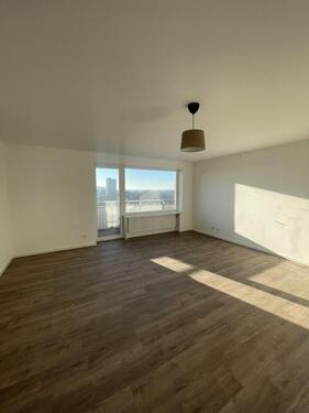 Foto - Helle 4-Zimmer-Dachgeschosswohnung in Bad Oldesloe – renoviert