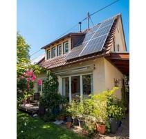 Freistehendes Einfamilienhaus mit toller Aussicht - Straubenhardt