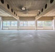 Industriehalle in Oberhausen mit Wasseranschluss und Starkstrom