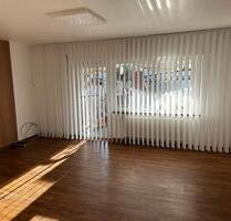 RMH mit Pool - 420.000,00&nbsp;EUR Kaufpreis, ca.&nbsp; 100,00&nbsp;m&sup2; in Neuenburg am Rhein (PLZ: 79395)