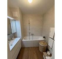 Moderne 3-Zimmer-Wohnung, 83,77 m², Balkon, Aufzug, 2 Stellplätze - Wolfratshausen