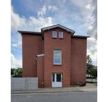 2 vermietete Wohnhäuser mit 6 Wohnungen in Cuxhaven, courtagefre