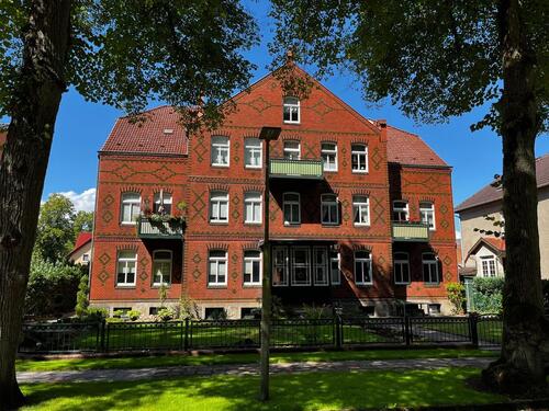 Foto - Große 3-Raum-Wohnung in top Lage, voll saniert, 90 qm Wohnfläche