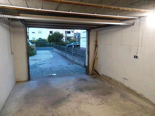 Foto - Garage mit Licht Libellenweg - 95,00 EUR Miete,