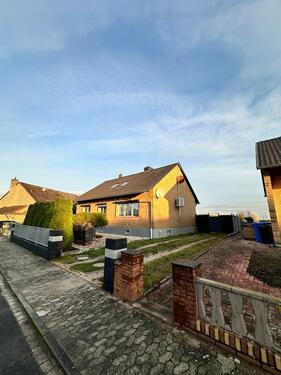 Foto - Ein Familienhaus zu verkaufen - 375.000,00 EUR Kaufpreis,