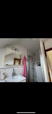Foto - Mietwohnung Dachgeschoss - 430,00 EUR Kaltmiete,