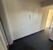 Kernsanierte 3 Zimmer Dachgeschoss Wohnung mit balkon - Aspach