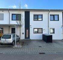 Modernes KfW-55 Reihenmittelhaus (Bj. 2017) in ruhiger Lage mit t - Neustadt an der Donau