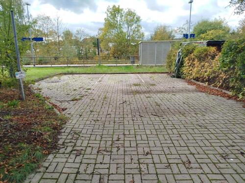 Foto - Parkplatz Stellplatz - 15,00 EUR Miete,