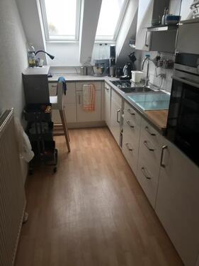 Foto - 3 Zimmer Dachgeschoss Wohnung - 700,00&nbsp;EUR Kaltmiete, ca.&nbsp; 83,00&nbsp;m&sup2;