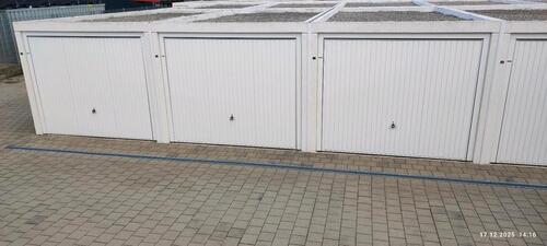 Foto - Garagenstellplatz Mieten Oldtimer Motorrad