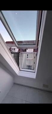 Foto - Möbiliertes Wg-Zimmer am Marienplatz Stuttgart (nur Mädels)