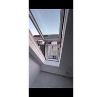 Möbiliertes Wg-Zimmer am Marienplatz Stuttgart (nur Mädels)