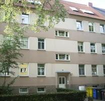 3 Raum-WHG mit Balkon+PKW-Stellplatz - Rostock Hansaviertel