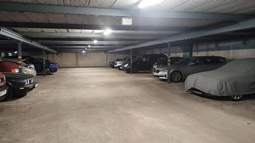 Foto - Tiefgaragenstellplatz Garage Stellplatz nah Flughafen Messe DUS