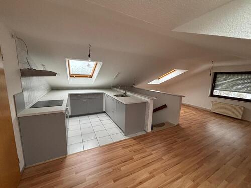 Foto - 2 Zimmer Dachgeschoßwohnung zur Miete in Wurmlingen
