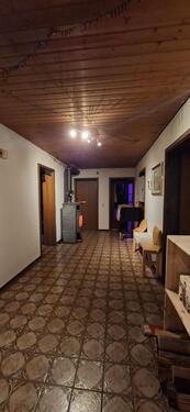 Foto - Älteres Einfamilienhaus - 800,00&nbsp;EUR Kaltmiete, ca.&nbsp; 145,00&nbsp;m&sup2;