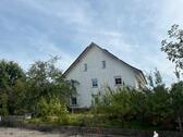Foto - Renovierungsbedürftiges 3 Familienhaus