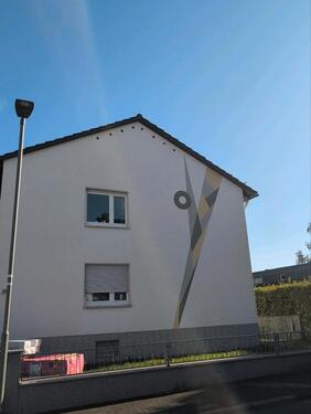 Foto - 3-Zimmer-Wohnung mit großer Terrasse und Garten