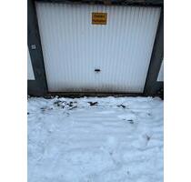 Große Garage zu vermieten in Bergneustadt
