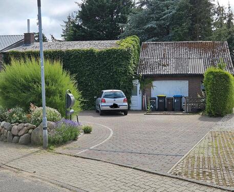 Foto - Doppelhaushälfte auf 1200m² Grundstück in Sackgassenlage