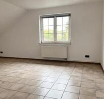 Helle 3-ZKB-Dachgeschosswohnung, 85 m², gepflegt & ruhig - Rittersdorf