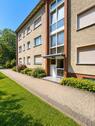 Foto - Attraktive 4 Zimmer Wohnung mit Balkon und Carport von privat