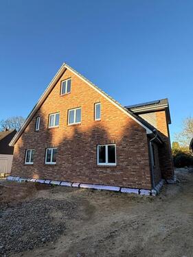 Foto - Wohnung mit Haus-Charakter: Energie Effizienter Neubau mit Garten