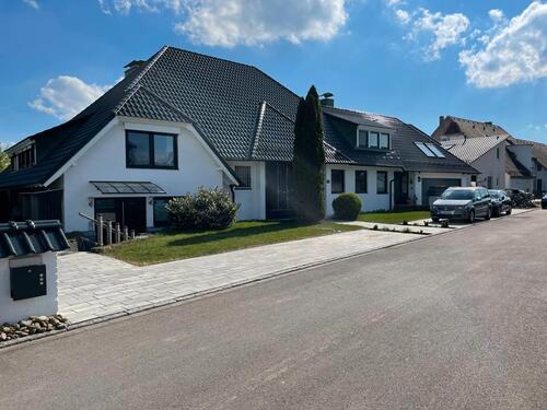 Foto - 11.5 Zimmer Mehrfamilienhaus, Wohnhaus in Dietenheim