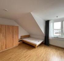 Helles, möbliertes Einzimmerapartment in Karlsruhe, ab 1.04. frei